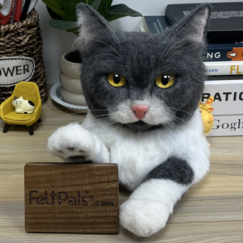 Wool felting of a British Shorthair cat